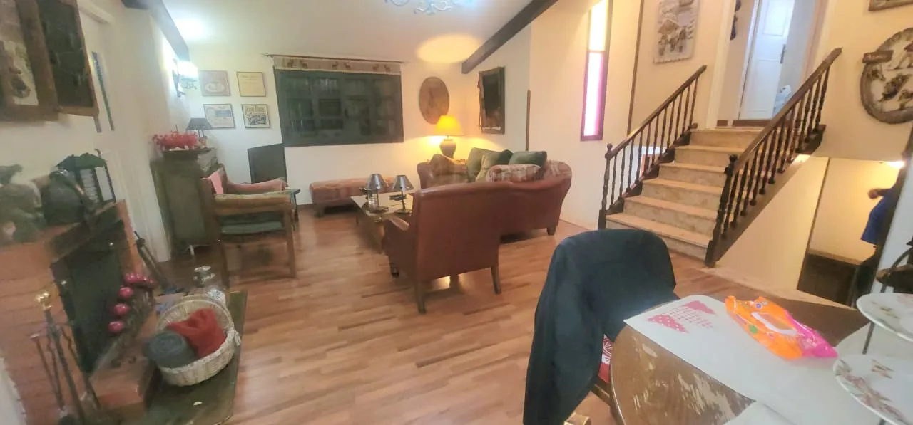 Stand-Alone Chalet With Garden For Sale in Tilal Al Assal, Ouyoun Al Simen — الصورة 4