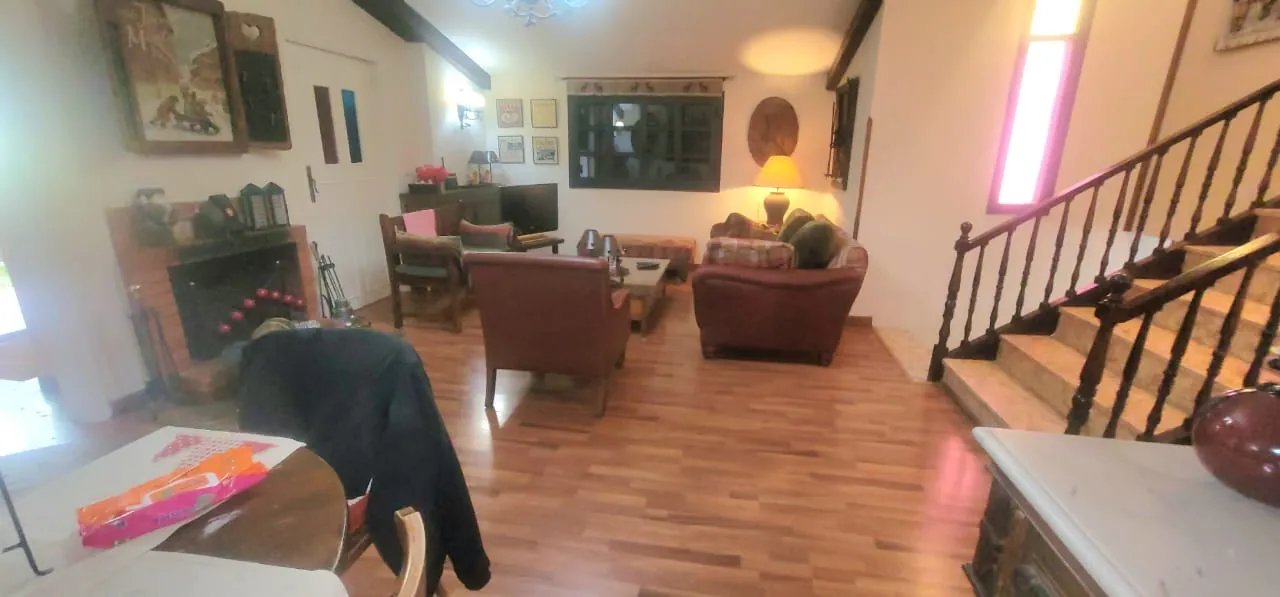 Stand-Alone Chalet With Garden For Sale in Tilal Al Assal, Ouyoun Al Simen — الصورة 7