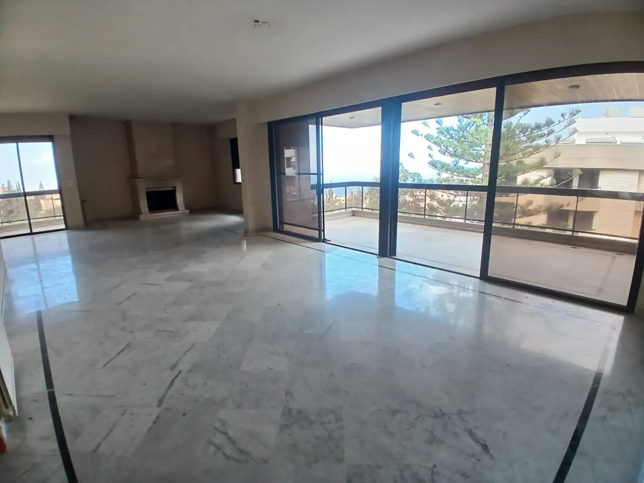 Beautiful Apartment with Nice View For Sale in Biyada — الصورة 3