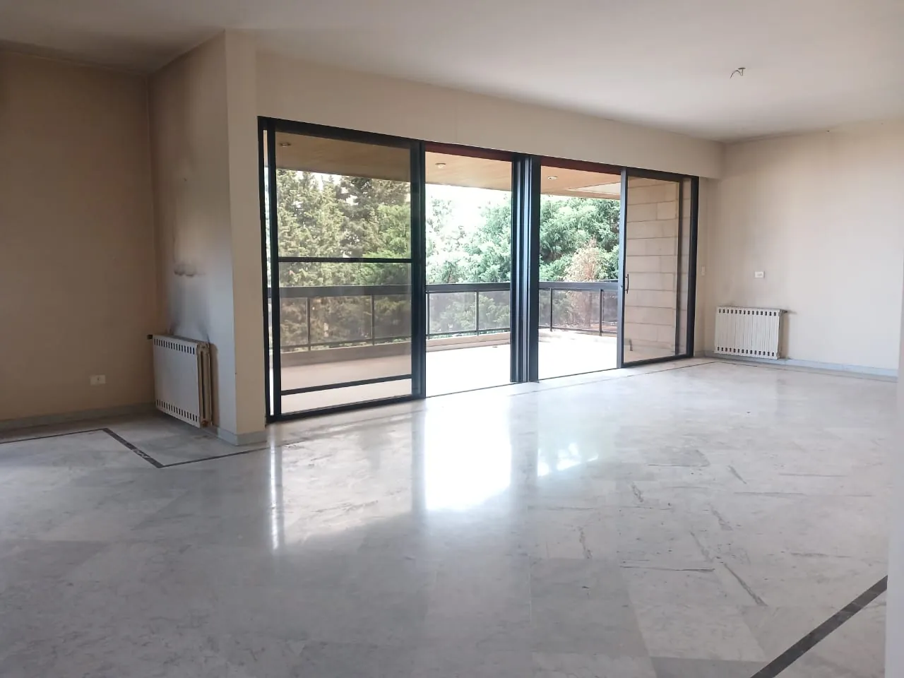 Beautiful Apartment with Nice View For Sale in Biyada — الصورة 9