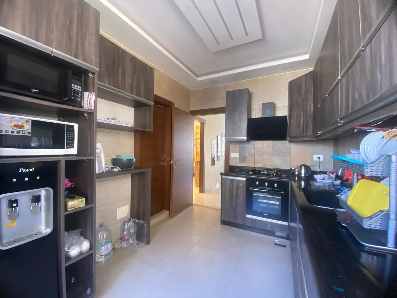 2-Bedroom Apartment For Sale in Caracas, Ras Beirut — الصورة 5