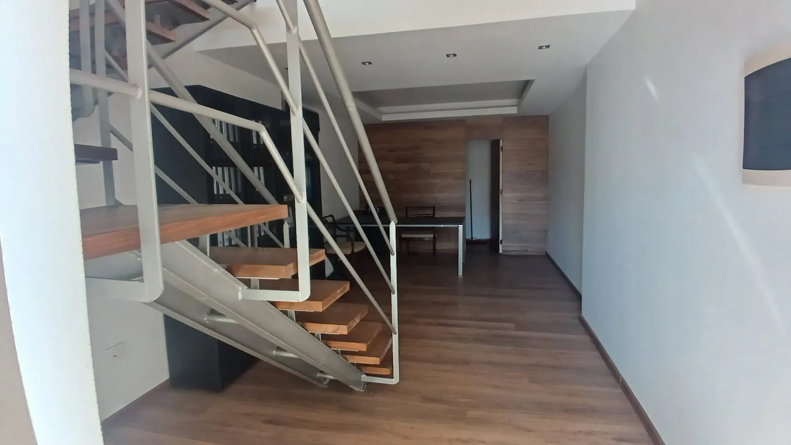 55 SQM Shop/Office For Rent in Jal El Dib — photo 2