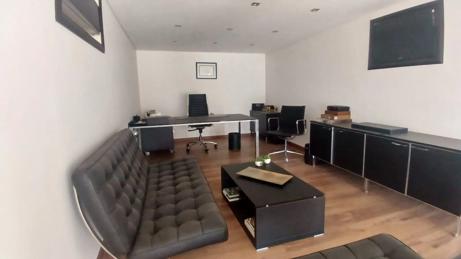 55 SQM Shop/Office For Rent in Jal El Dib — photo 4
