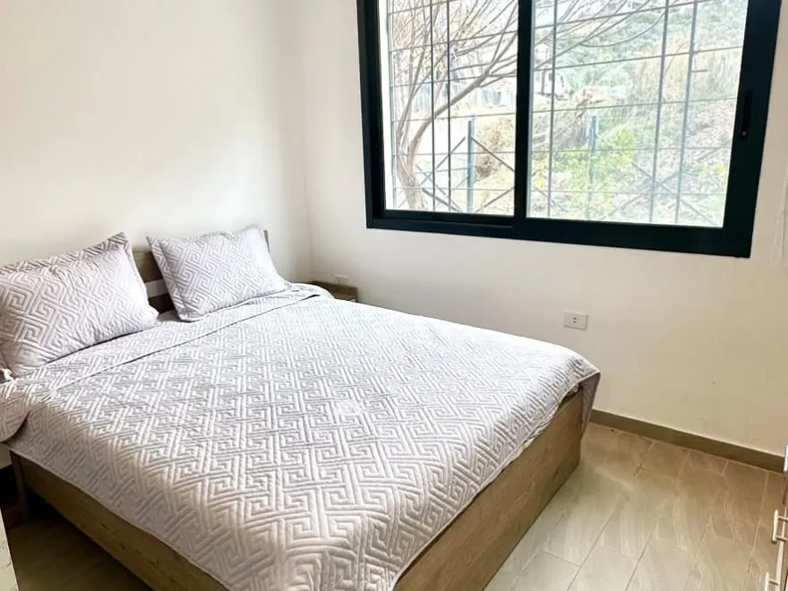 Furnished Apartment With Terrace For Rent in Blat, Jbeil — الصورة 8