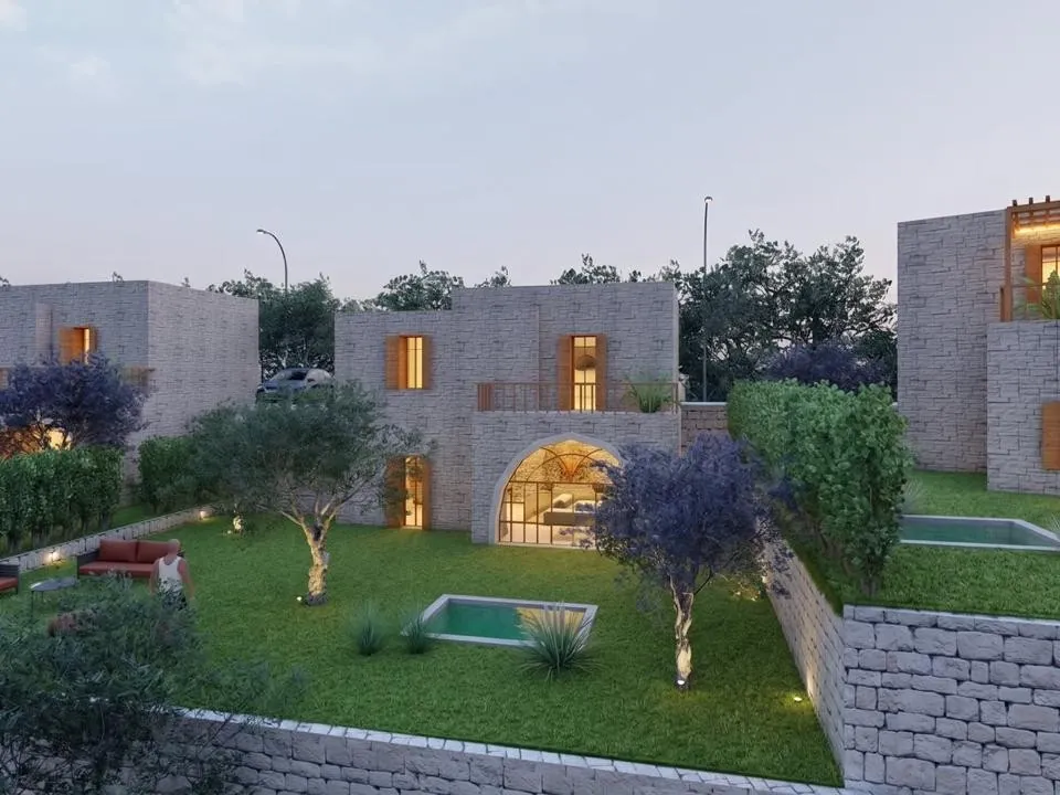 Traditional Lebanese House With Spacious Garden For Sale in Chabtine, Batroun — الصورة 6