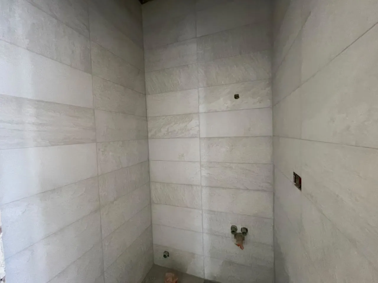 Brand New 3-Bedroom Apartment in New Project For Sale in Bsalim — الصورة 9