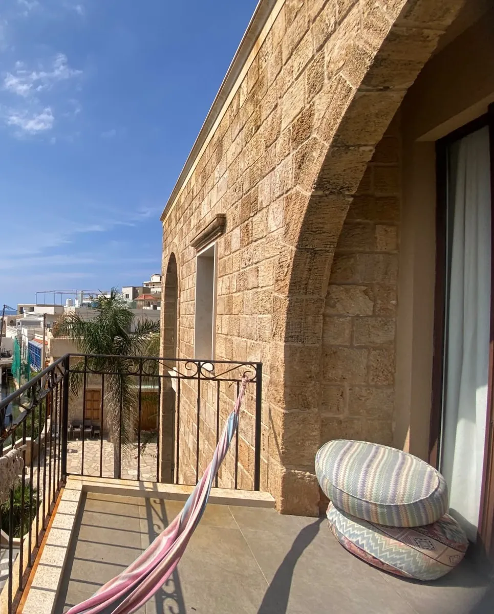 Bright Apartment with Sea & Mountain View For Rent in Bahsa, Batroun — الصورة 7