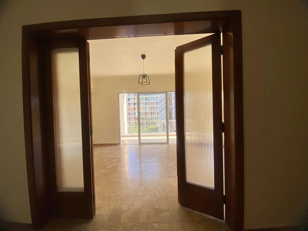 4-Bedroom Apartment For Rent in Hamra, Ras Beirut — الصورة 4