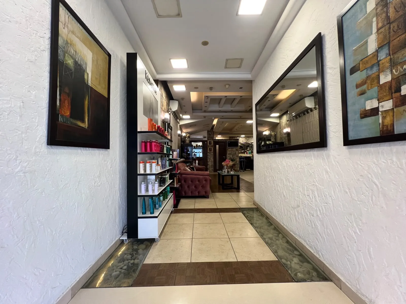 100 SQM Shop For Rent in Great Location in Hadath — الصورة 4