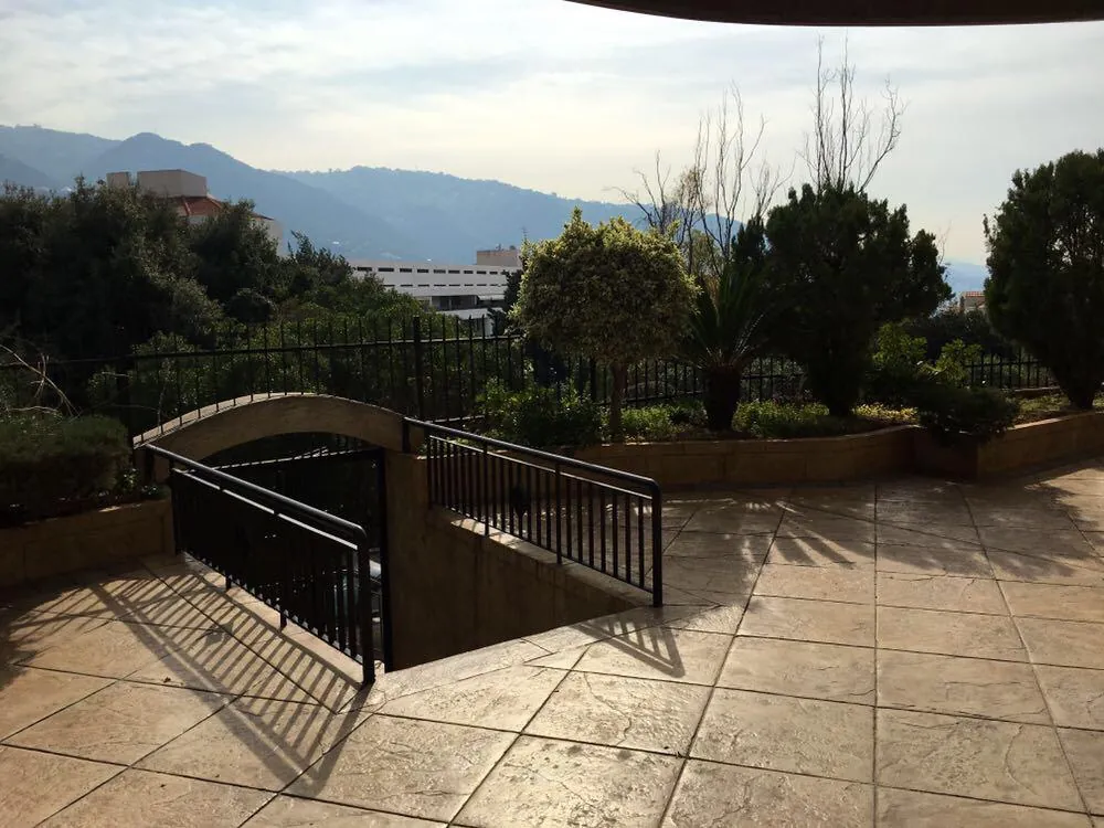 Apartment With Terrace & Sea View For Rent in Adma — الصورة 7