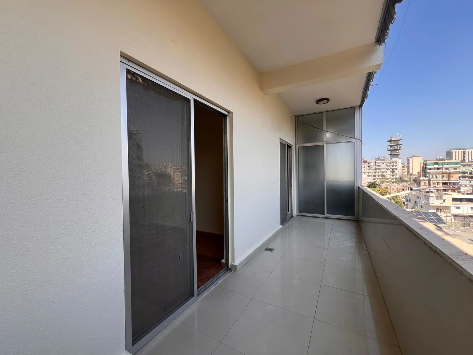 4-Bedroom Apartment For Rent in Dekerman, Downtown Saida — الصورة 2