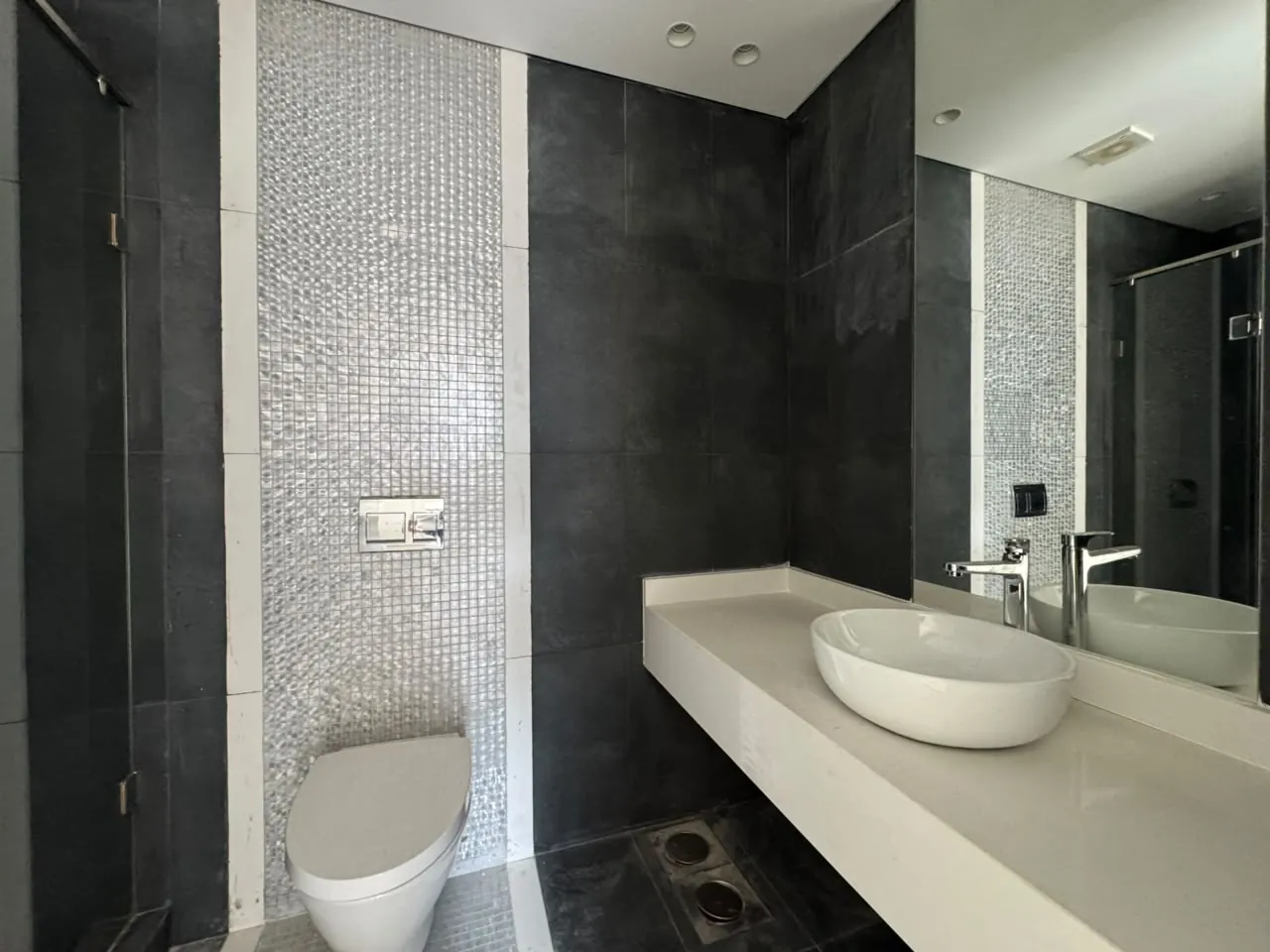 3-Bedroom Apartment with Open Mountain View For Sale in Fanar — الصورة 7