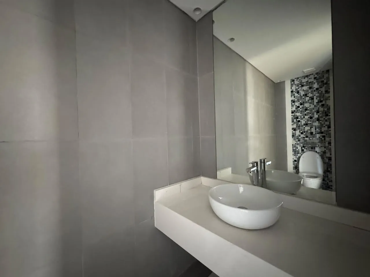 3-Bedroom Apartment with Open Mountain View For Sale in Fanar — الصورة 8