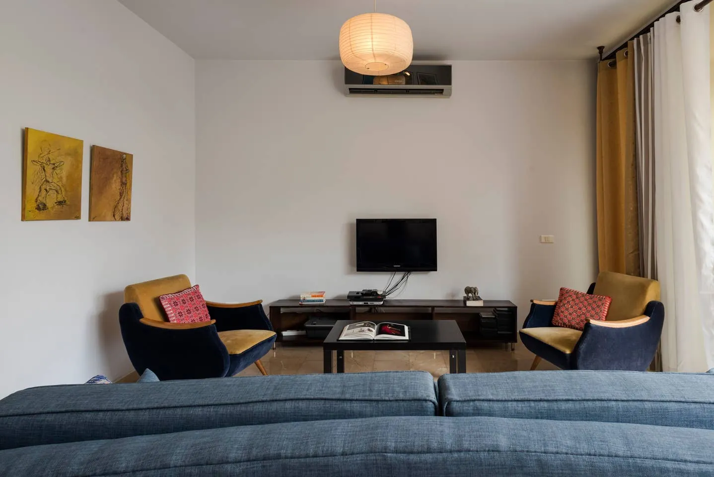 2-Bedroom Apartment For Sale in Mar Mikhael — الصورة 5