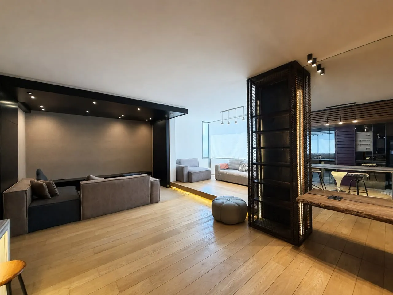 Furnished & Stylish Apartment For Rent in Achrafieh, Sassine — الصورة 3