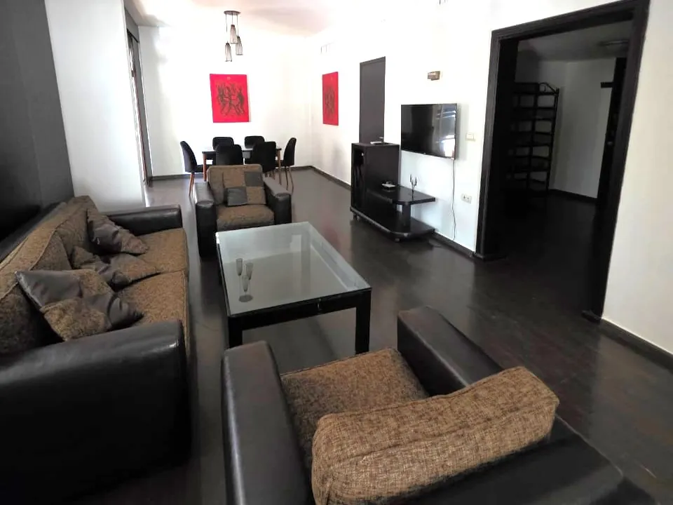 Furnished Apartment For Rent In Achrafieh, Sassine — الصورة 2