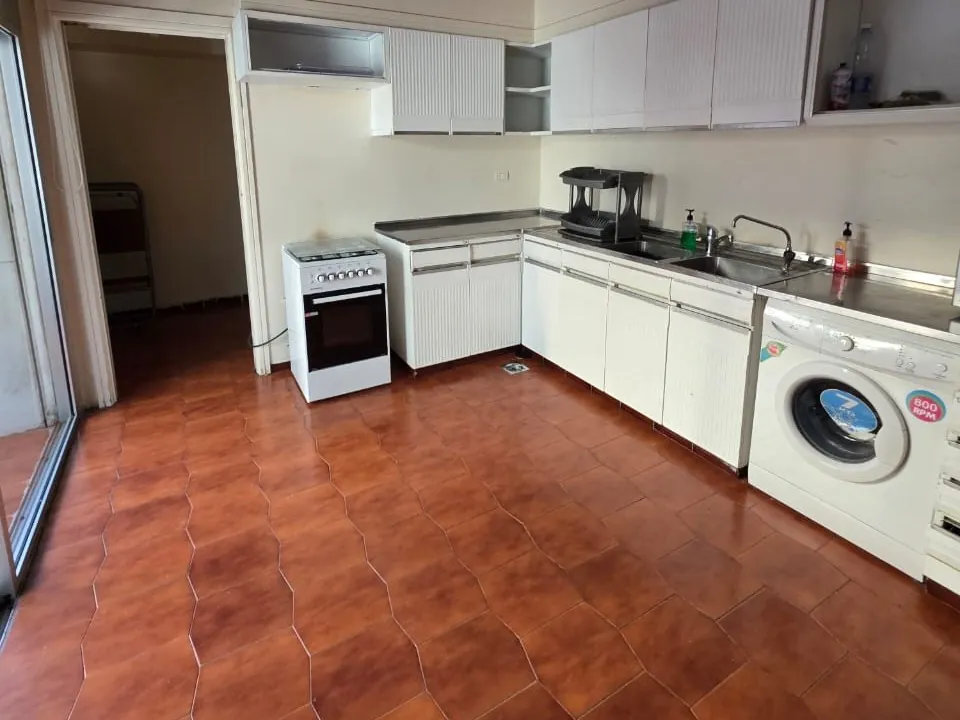 Furnished Apartment For Rent In Achrafieh, Sassine — الصورة 4