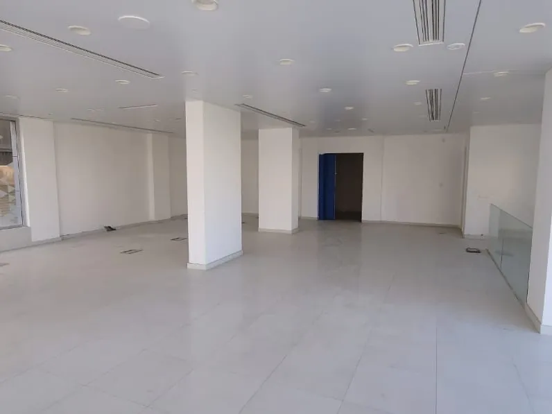 200 SQM Office For Rent in Zouk Mikael — الصورة 5