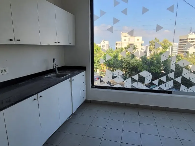 200 SQM Office For Rent in Zouk Mikael — الصورة 6