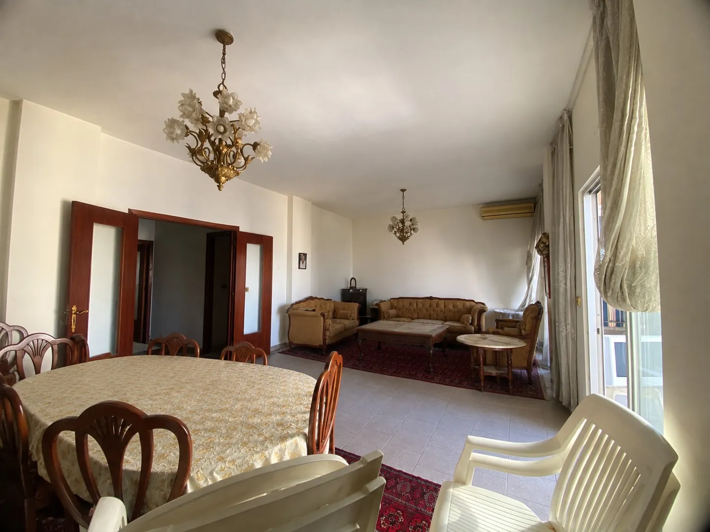 Spacious 3-Bedroom Apartment For Sale in Dekweneh — الصورة 2