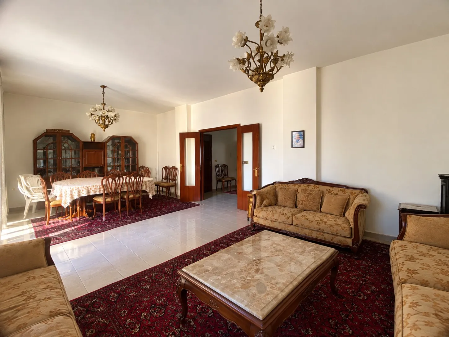 Spacious 3-Bedroom Apartment For Sale in Dekweneh — الصورة 4