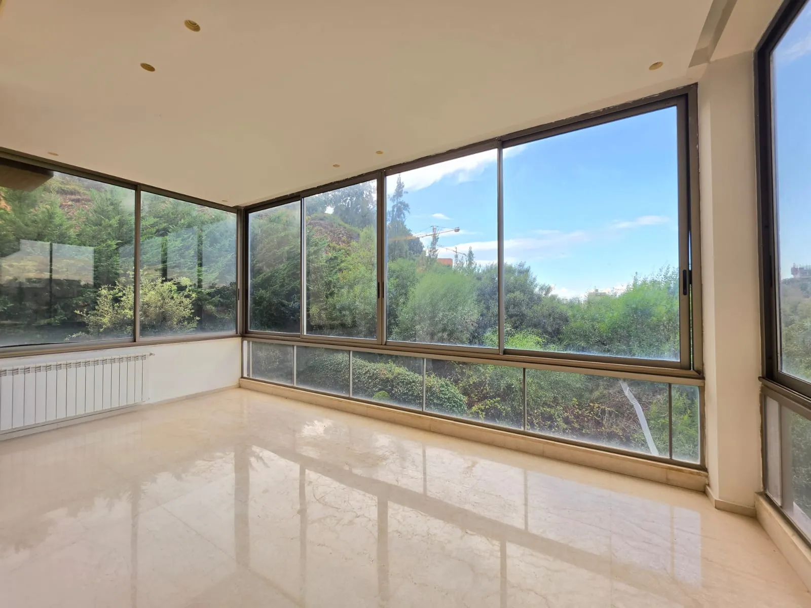 Modern Decorated Apartment With Great View For Rent in Yarzeh, Baabda — photo 2