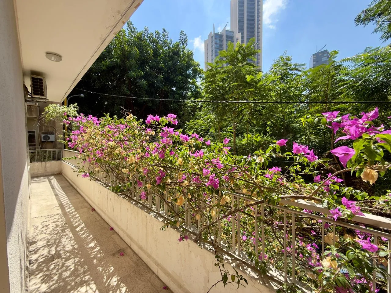 Modern Apartment For Sale in Select Area of Achrafieh, Carré d’or — photo 2