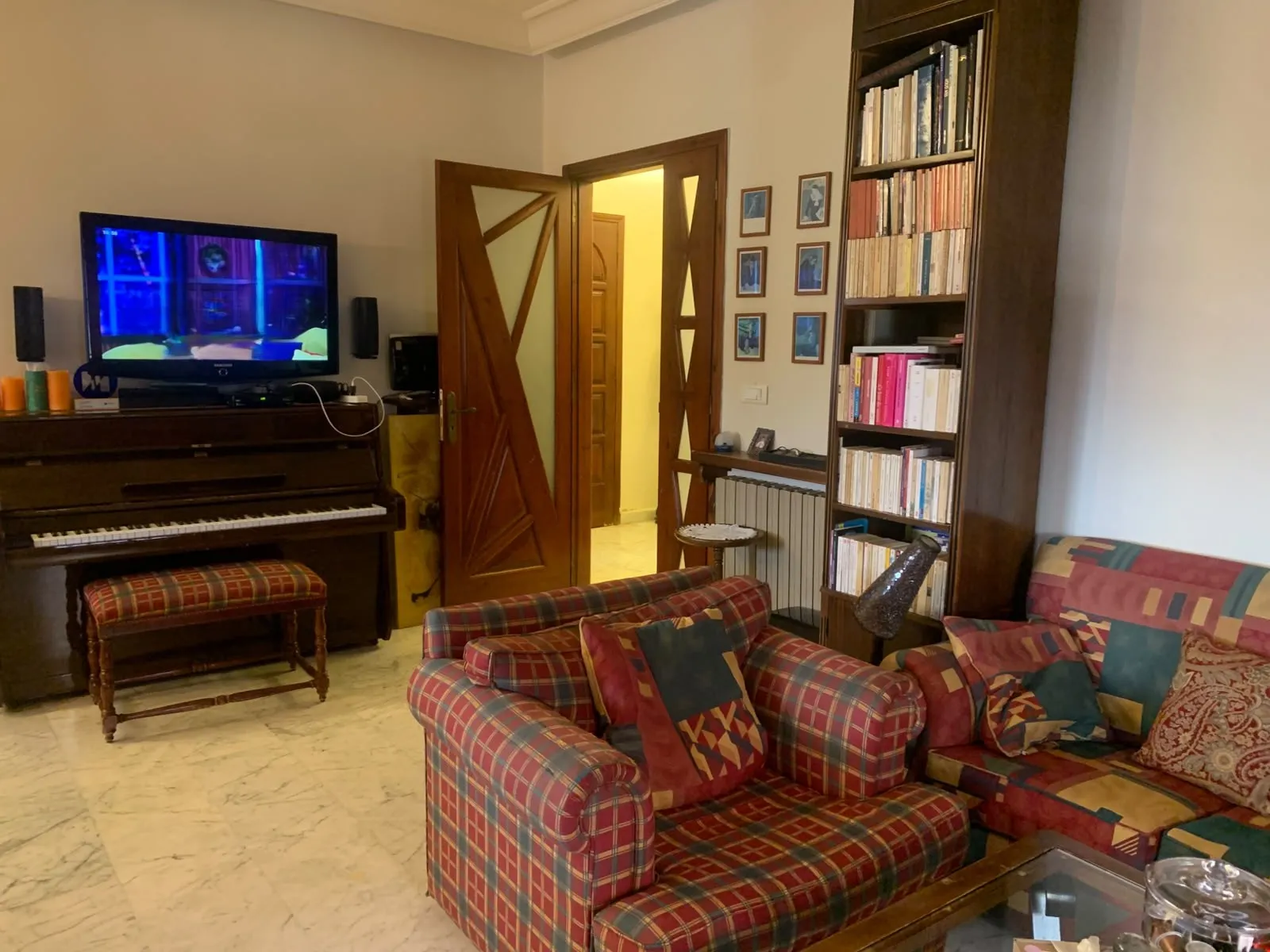 Furnished Apartment With Mountain View For Rent in Jbeil, Blat