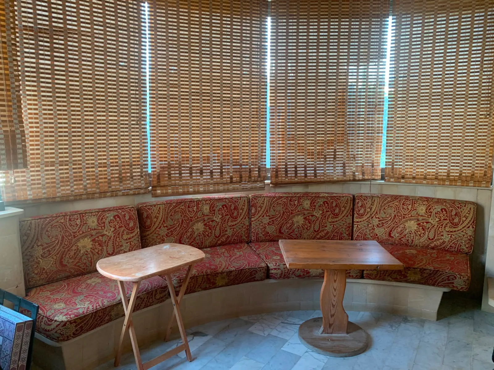 Furnished Apartment With Mountain View For Rent in Jbeil, Blat — الصورة 4