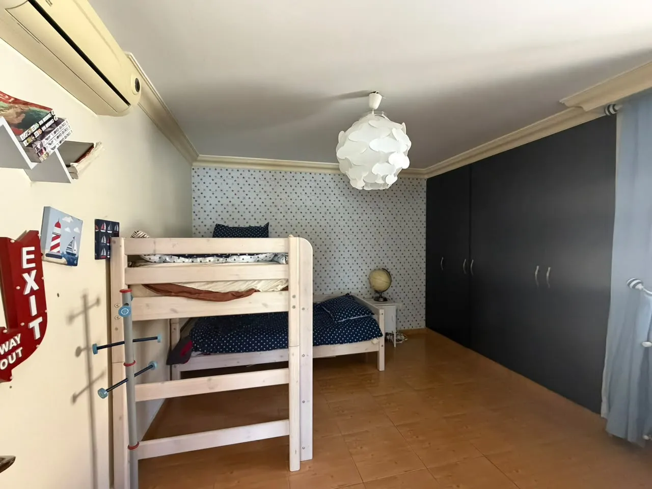 Spacious Apartment with Roof & Terrace For Sale in Baabda — photo 10