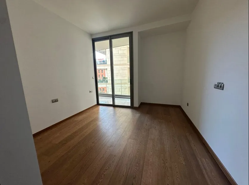 Luxurious High-End Apartment For Rent in Down Town — photo 4