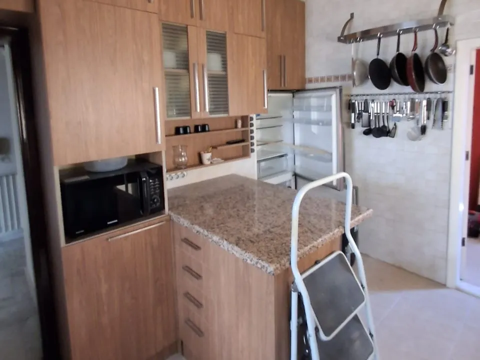 Furnished 3-Bedroom Apartment For Rent in Monteverde — الصورة 5