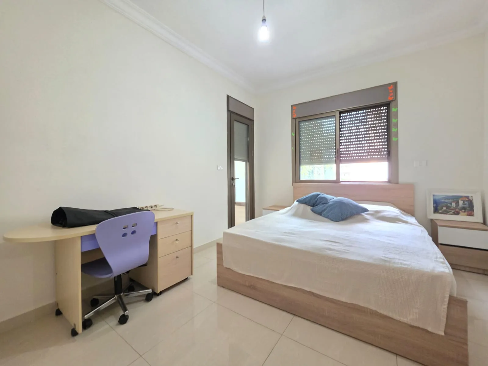 Luxurious Furnished Modern Apartment With Open View For Rent in Hazmieh — الصورة 7