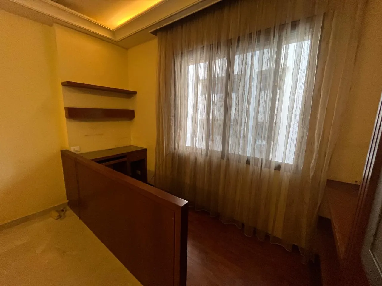 3-Bedroom Apartment For Sale in Great Location in Jnah, Beirut — الصورة 7
