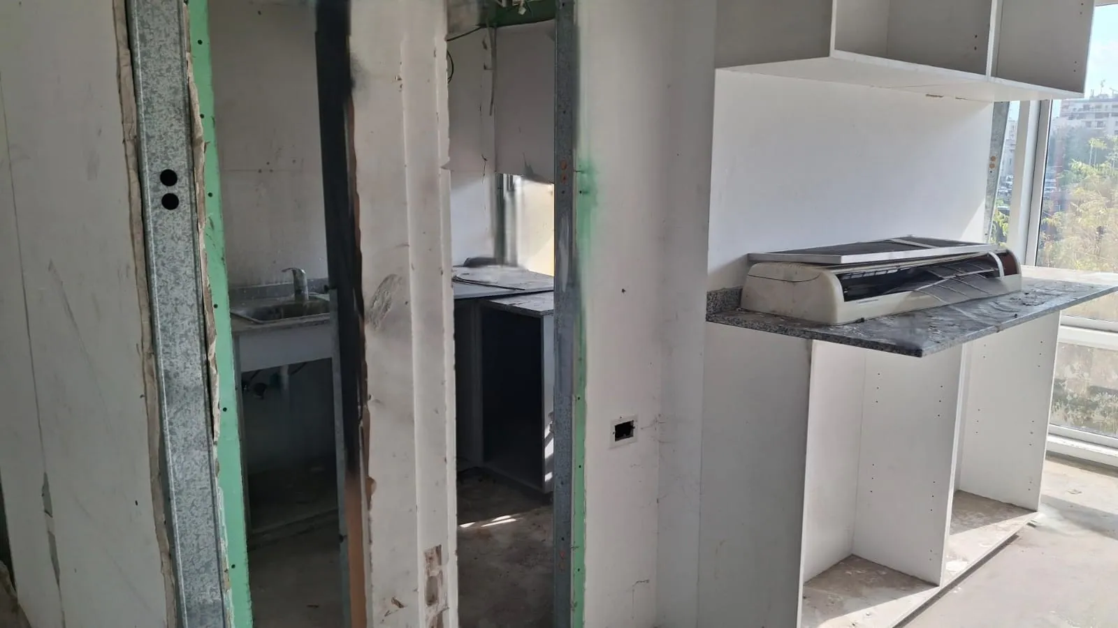 256 SQM Core & Shell Office For Rent in Down Town — الصورة 3