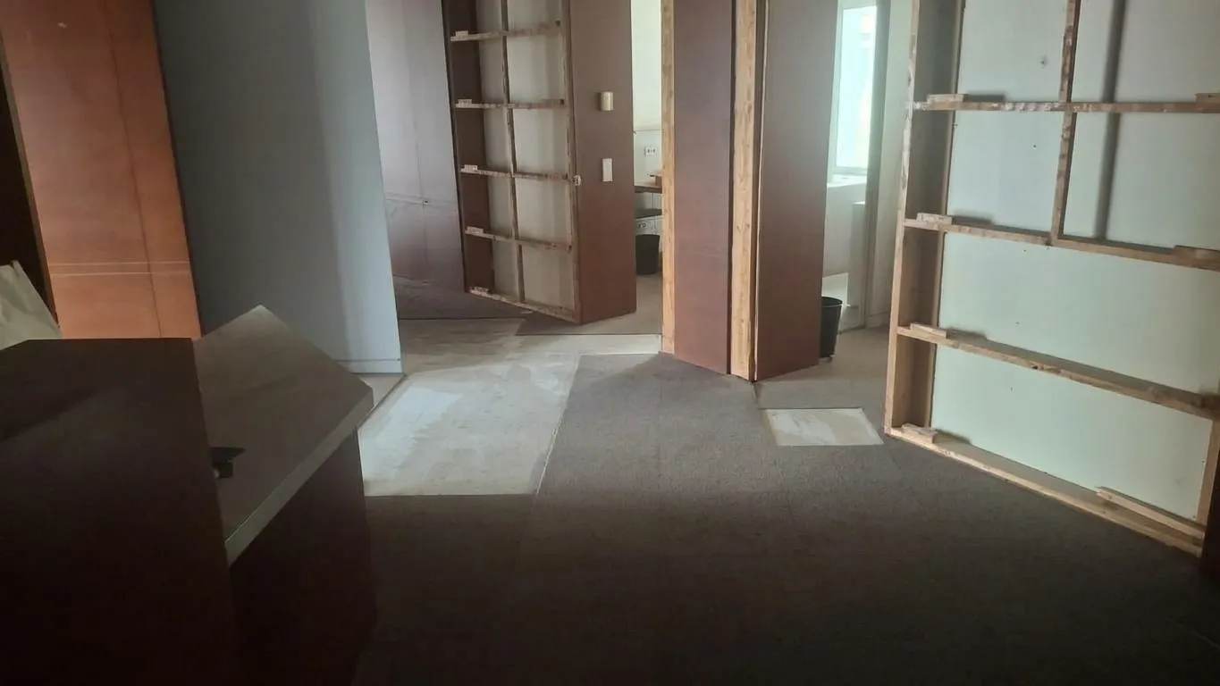 285 SQM Core & Shell Office For Rent in Down Town — الصورة 3