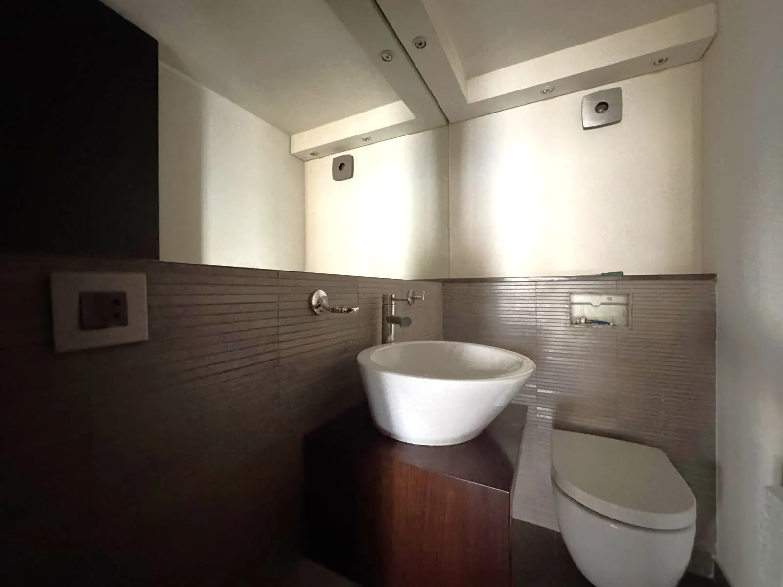 Decorated Apartment With Open View For Sale in Mansourieh — الصورة 10
