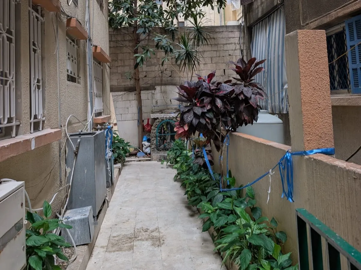 Exclusive!! 4-Bedroom Apartment For Sale in Achrafieh, El Saydeh — photo 4