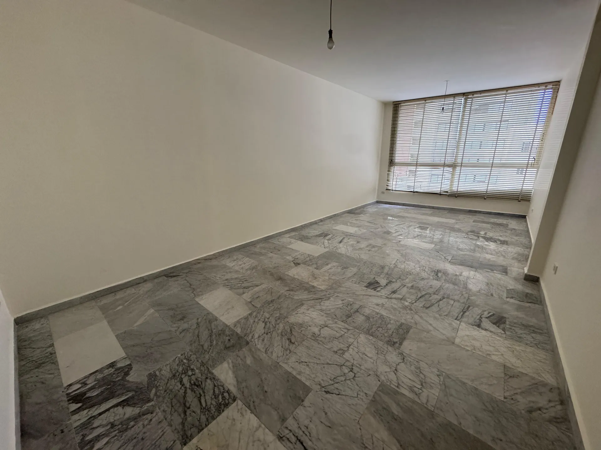 90 SQM Office For Sale in Hamra, Ras Beirut