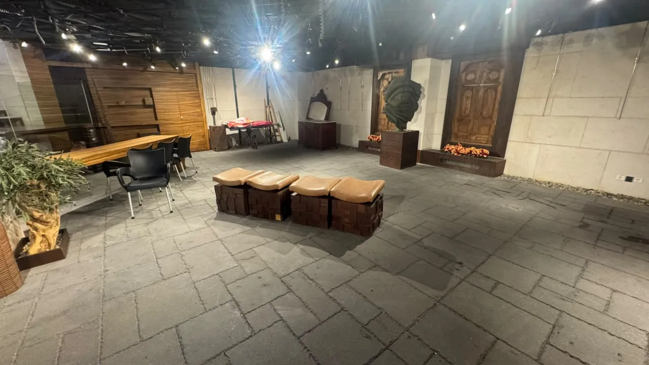 Fully Furnished Modern Decorated Shop For Sale in Kaslik — الصورة 8