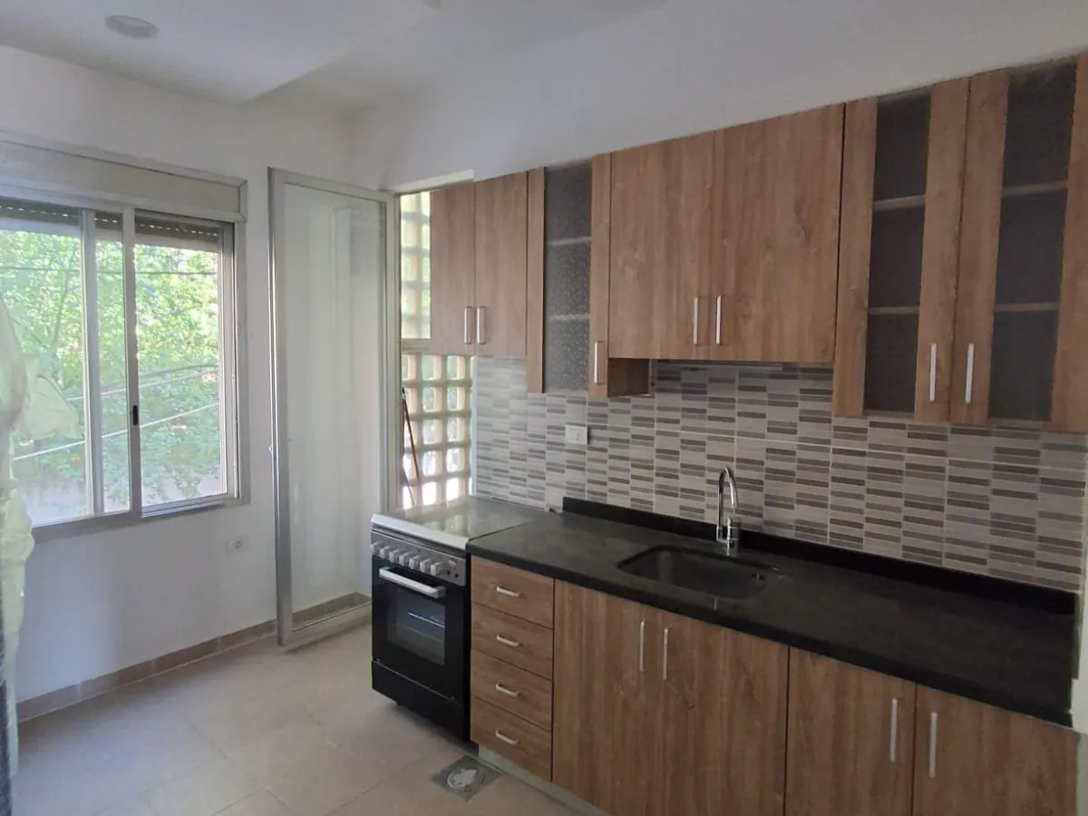 Unfurnished Apartment With Panoramic View For Rent in Ain Saadeh — الصورة 3