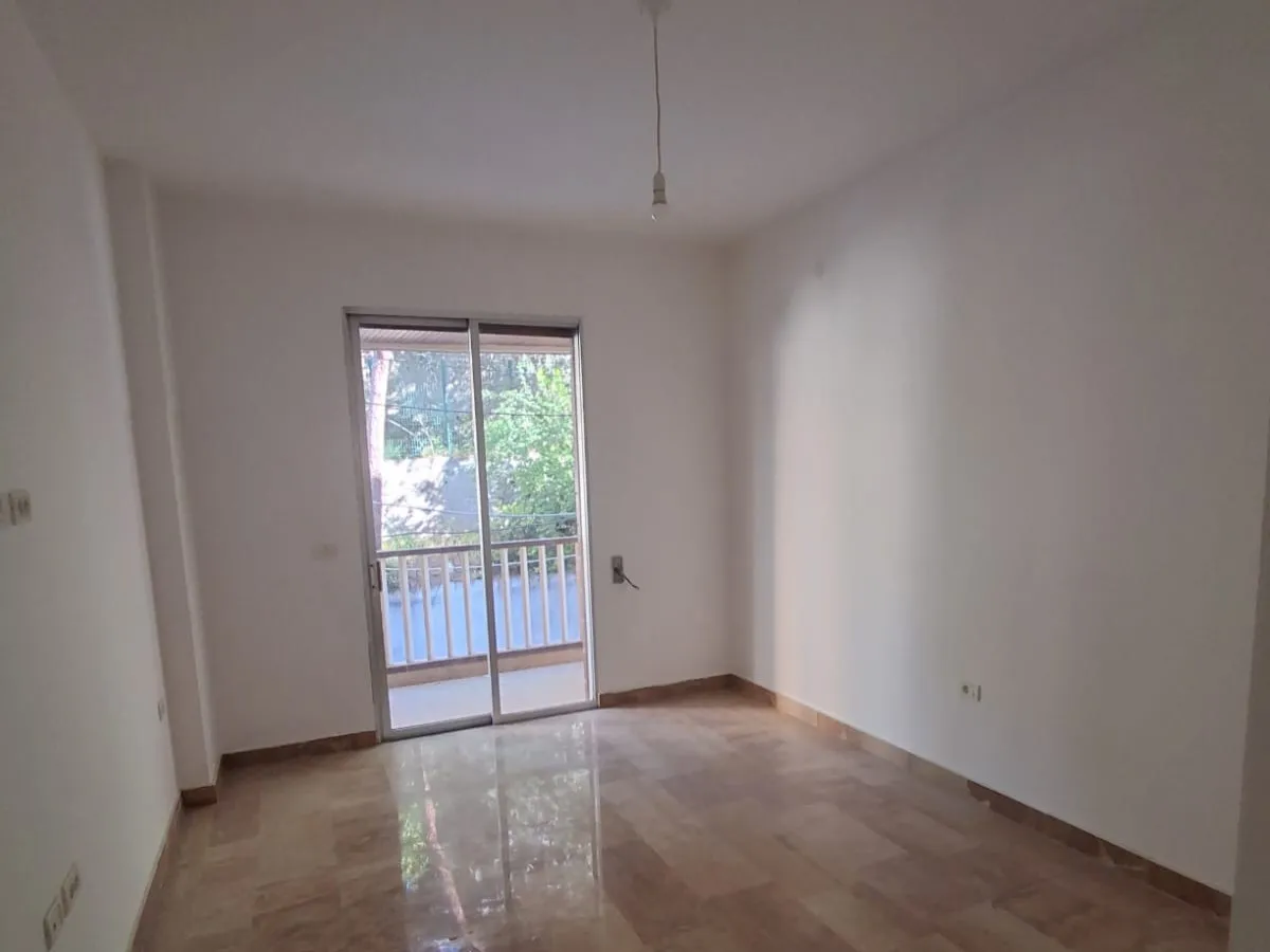 Unfurnished Apartment With Panoramic View For Rent in Ain Saadeh — الصورة 9