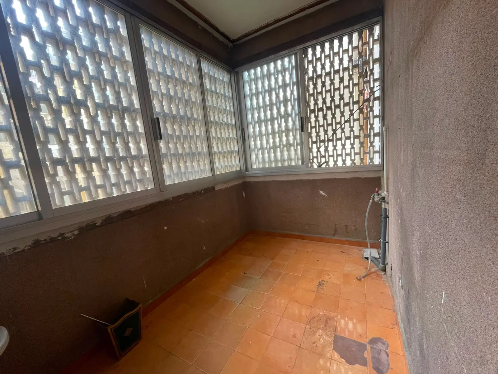 Spacious Apartment For Sale in Verdun, Beirut — الصورة 10