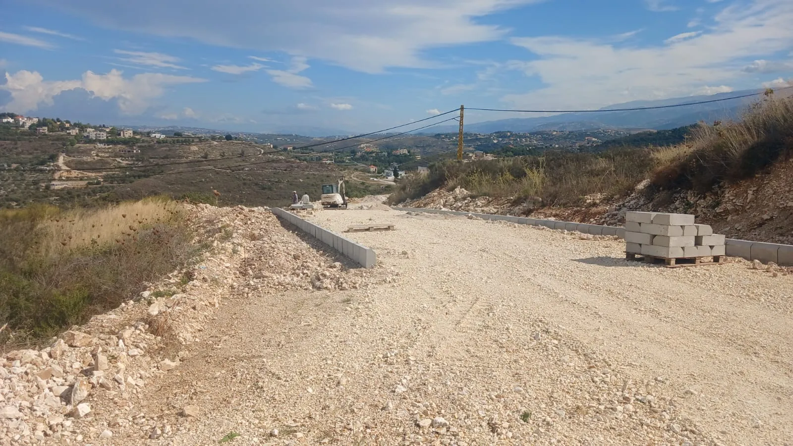 Prime Residential Land Plot For Sale in a Project in Basbina, Batroun — الصورة 3