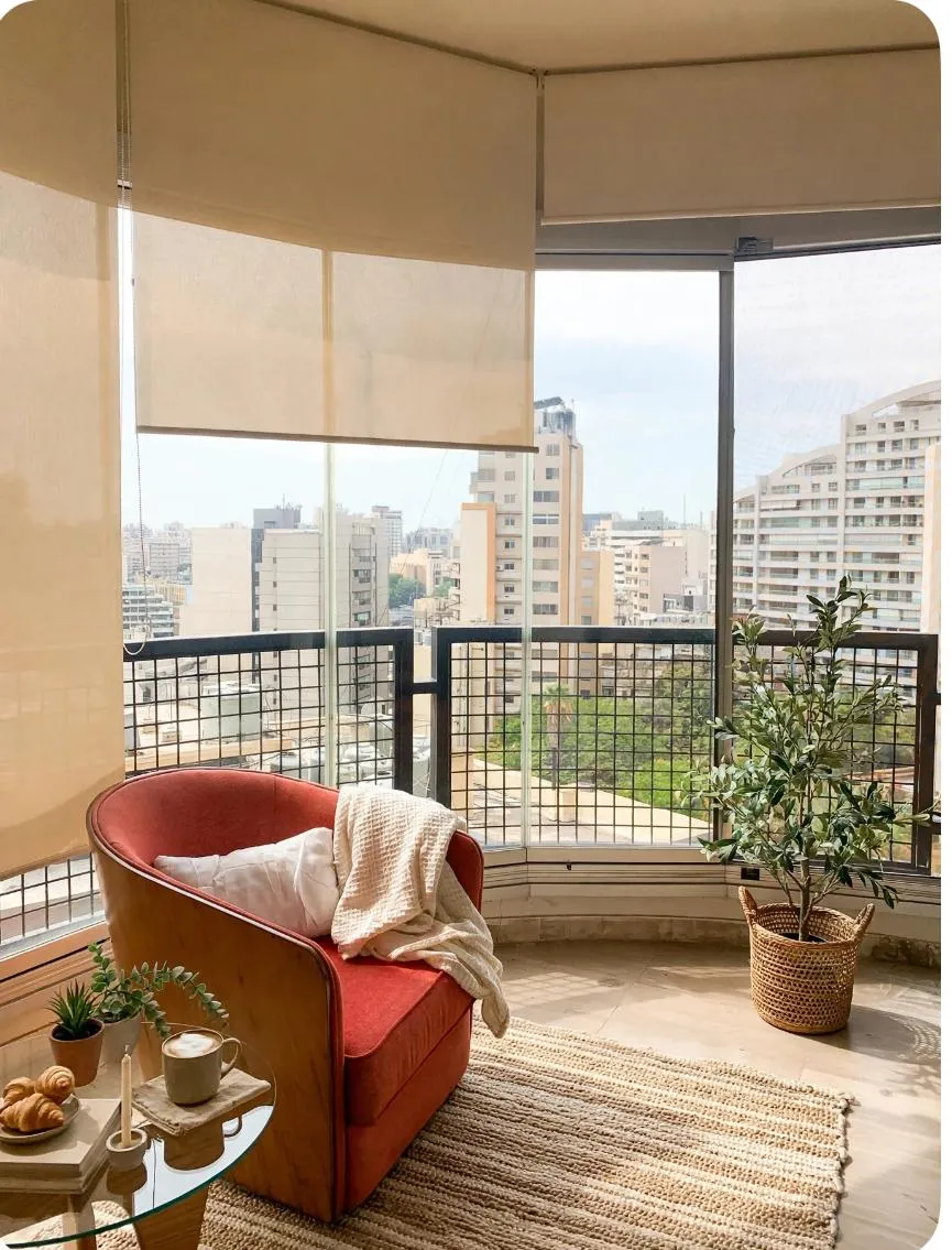 3-Bedroom Apartment With Open City View For Sale in Achrafieh, Sioufi — photo 2