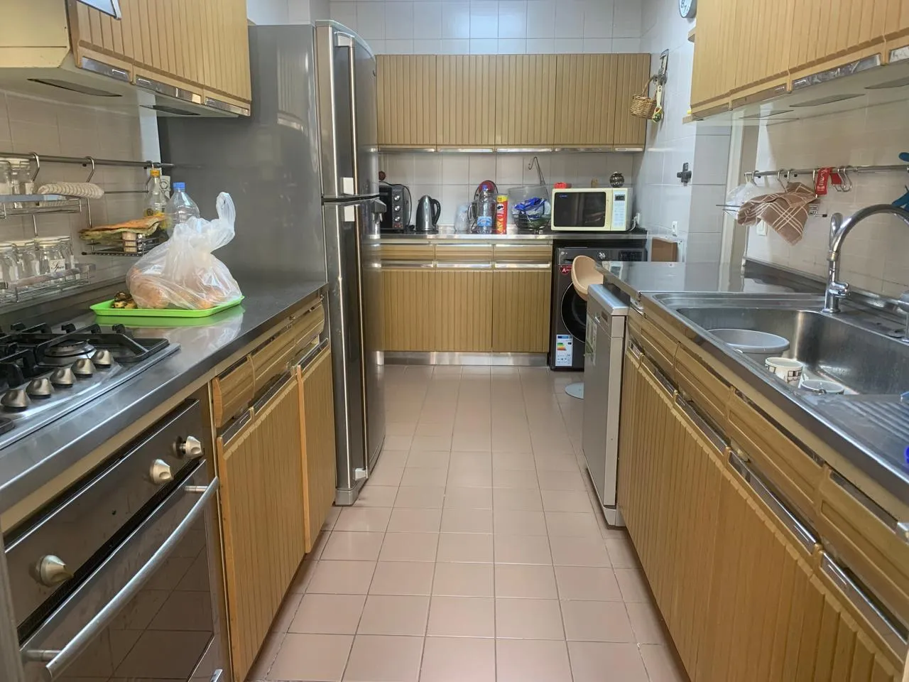 3-Bedroom Apartment With Open City View For Sale in Achrafieh, Sioufi — photo 7