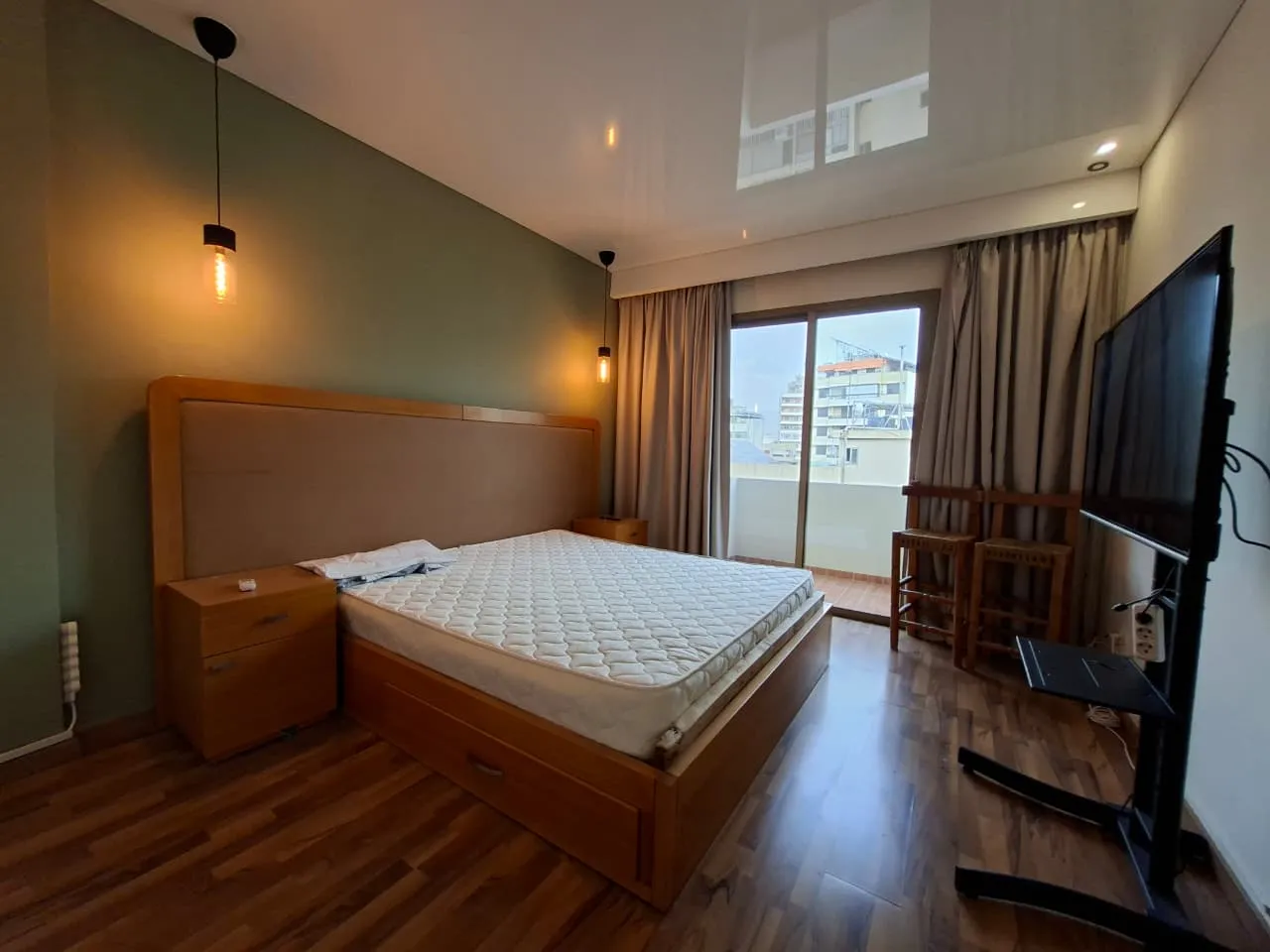 Fully Furnished & Decorated Brand New Apartment For Rent in Horsh Tabet — الصورة 9