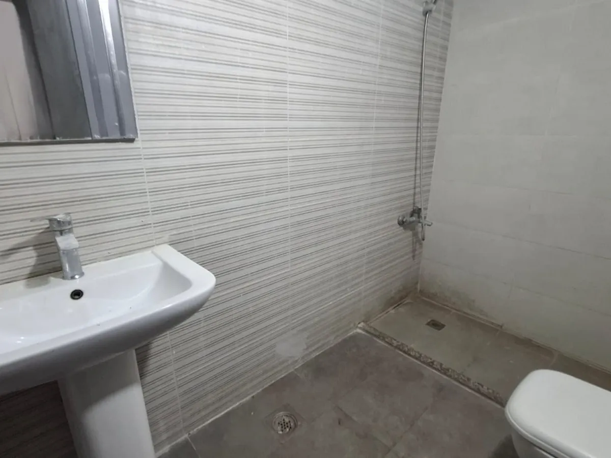 2-Bedroom Apartment With Terrace For Sale in Bsalim — الصورة 10