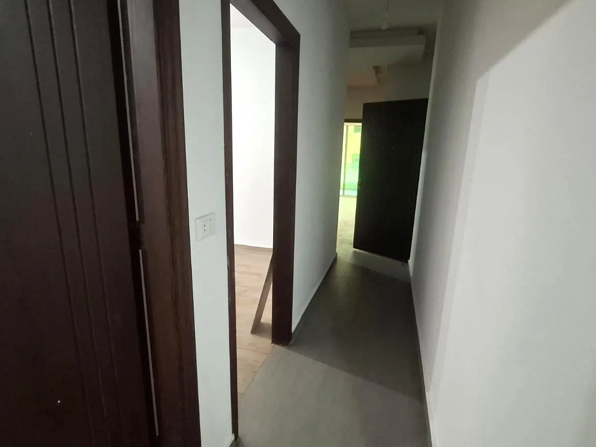 2-Bedroom Apartment With Terrace For Sale in Bsalim — الصورة 7