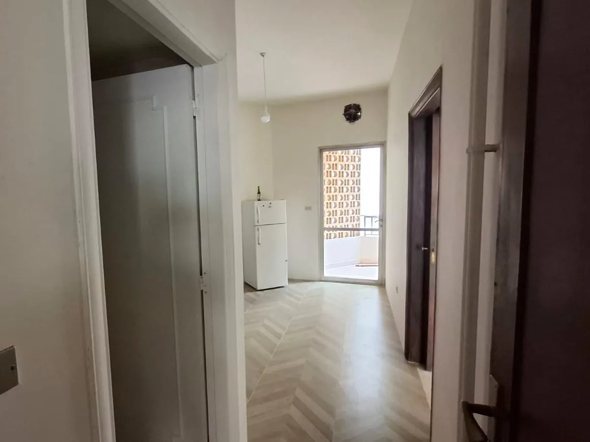 Unfurnished Apartment For Sale in Achrafieh, Sioufi — الصورة 9